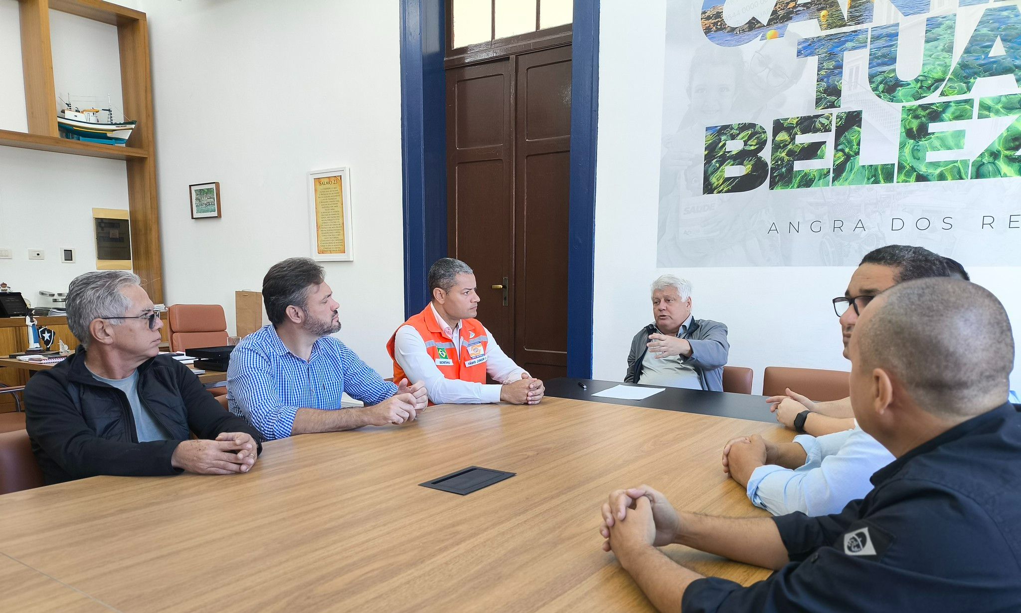 Prefeitura de Angra discute reativação da linha férrea até Barra Mansa